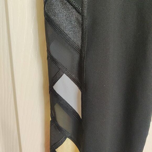 Victoria Sport Knockout Metallic Mesh Panel Tights sz M - Picture 3 of 9